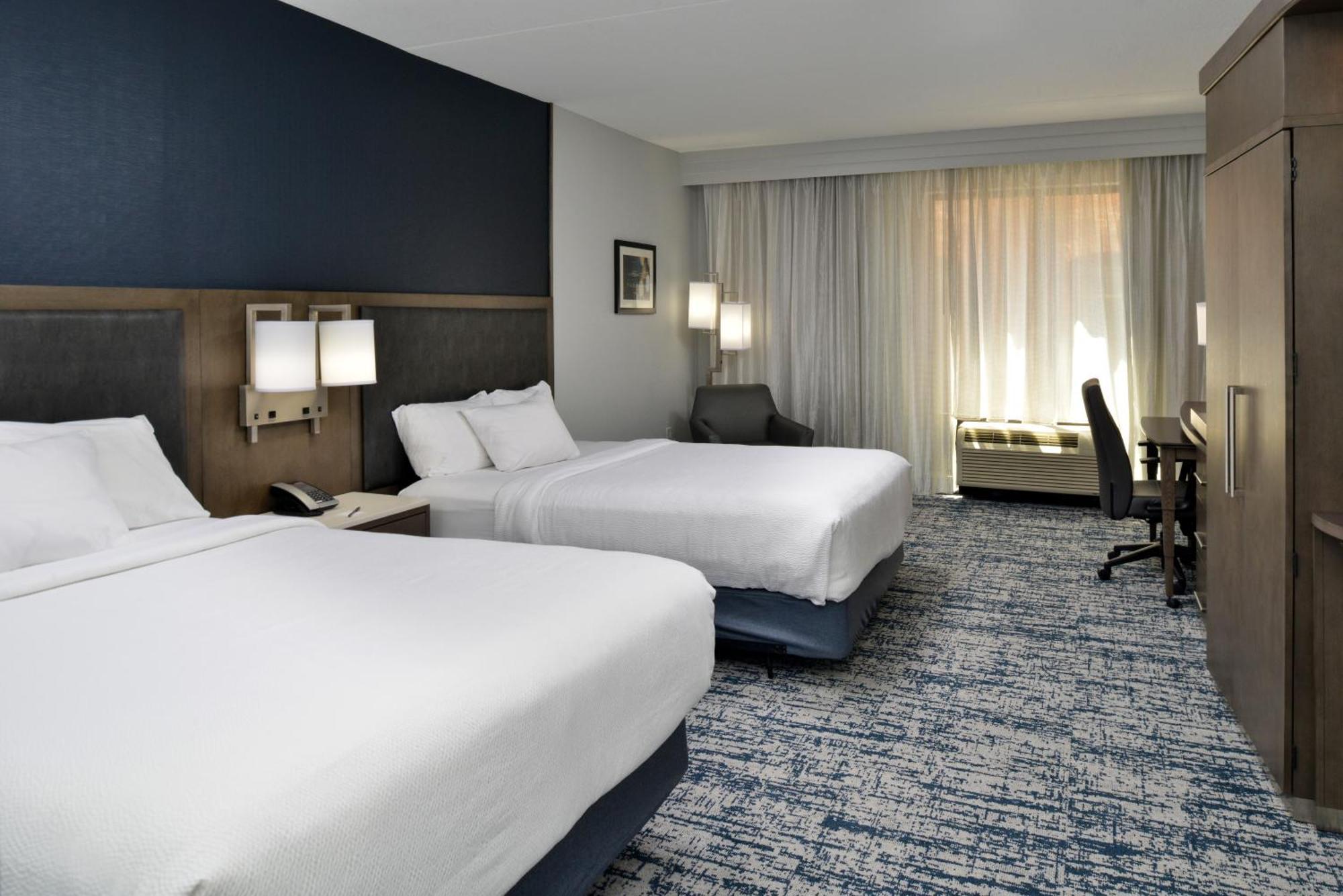 Courtyard By Marriott Wilmington Downtown/Historic District Hotel Kültér fotó