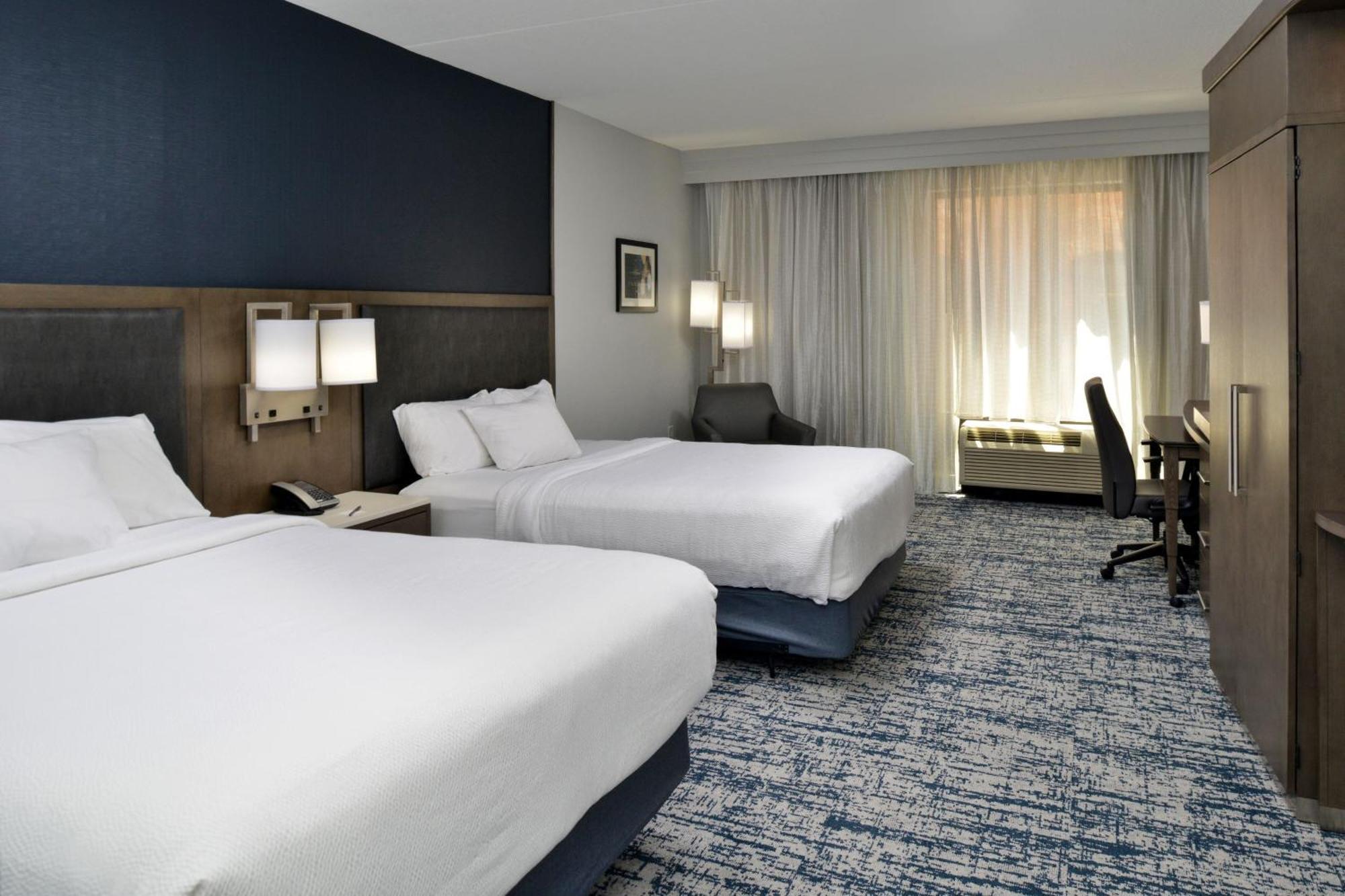 Courtyard By Marriott Wilmington Downtown/Historic District Hotel Kültér fotó